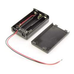 Battery Holder 3xAAA with Cover and Switch