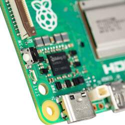 Raspberry Pi 5 4GB - Offizielles Rot-Weiß Gehäuse Kit